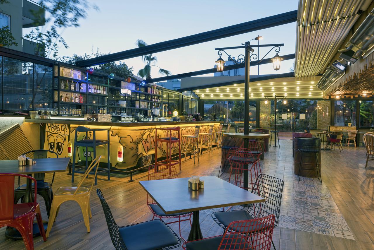 Voswos Garage Coffee Hotel Antalya Exterior foto