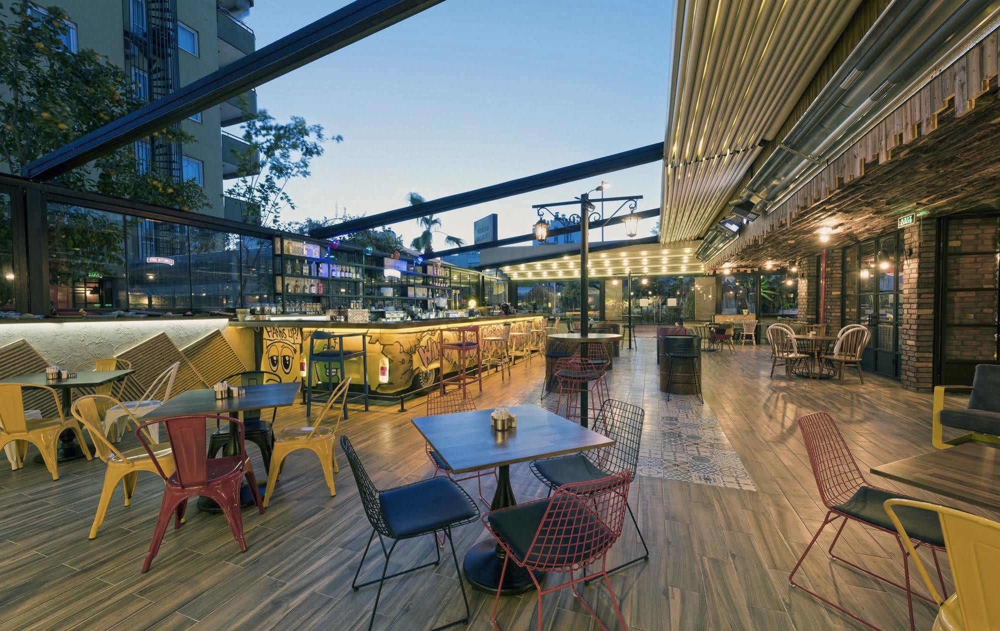 Voswos Garage Coffee Hotel Antalya Exterior foto